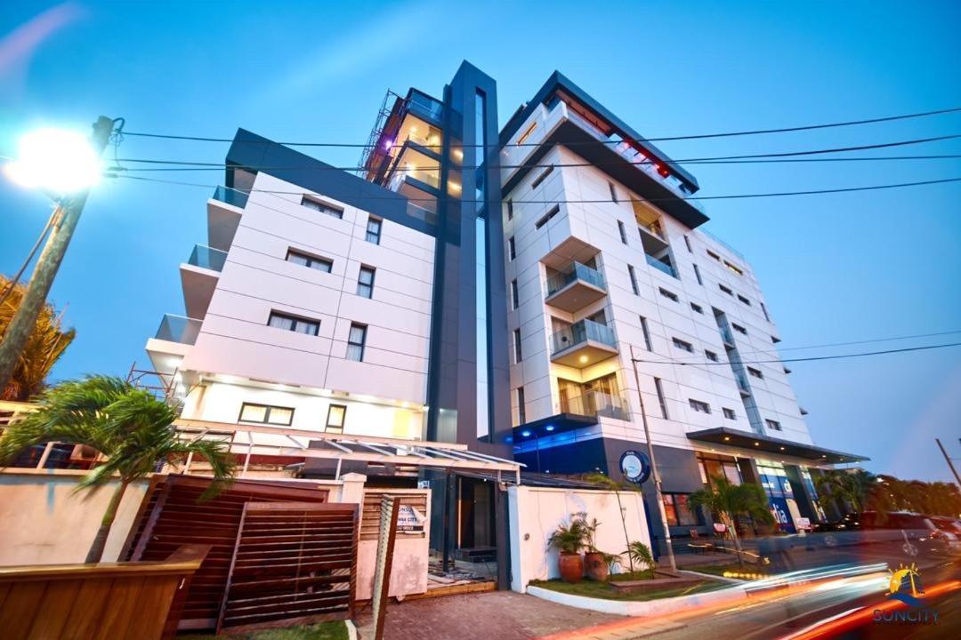 Suncity Hotel Apartment Accra Bagian luar foto
