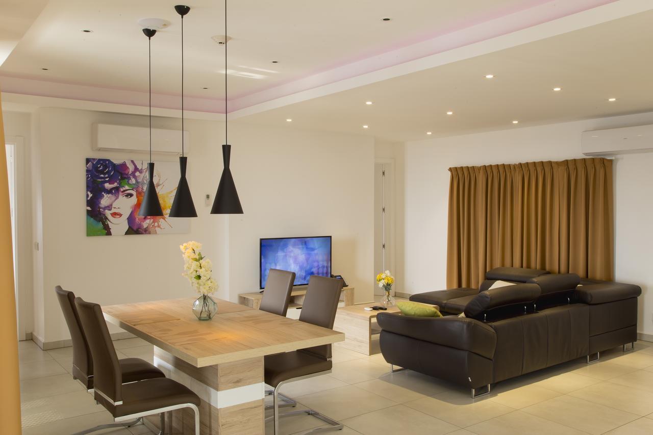 Suncity Hotel Apartment Accra Bagian luar foto